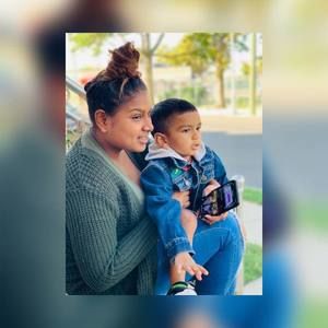 Meet your Posher, Cynthia